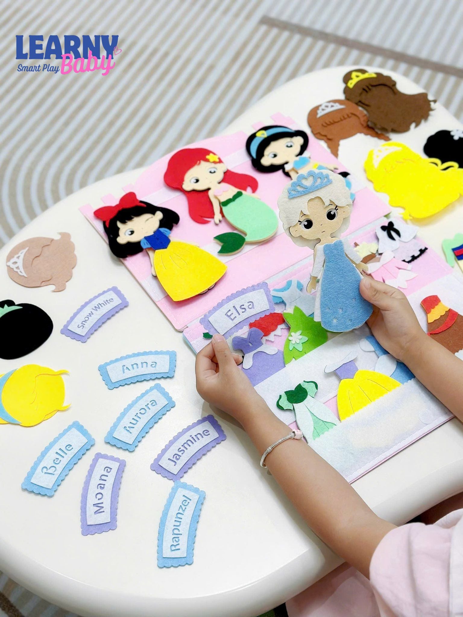 Personalized Princess Dress-Up Quiet Book – Felt Busy Book with Dolls, Outfits & Accessories, Screen-Free Toy for Kids