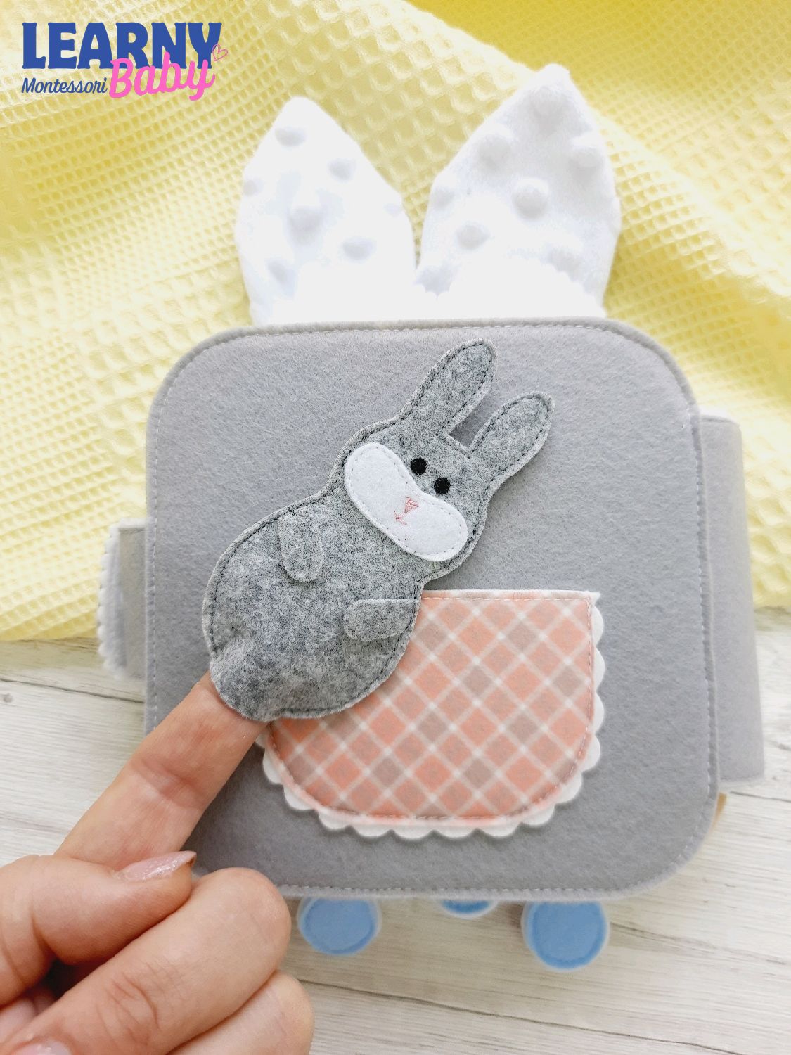 Personalized Bunny Busy Book for Toddlers, Handmade Felt Quiet Book, Easter Bunny Activity Book, Montessori Sensory Toy for Baby QBLB70