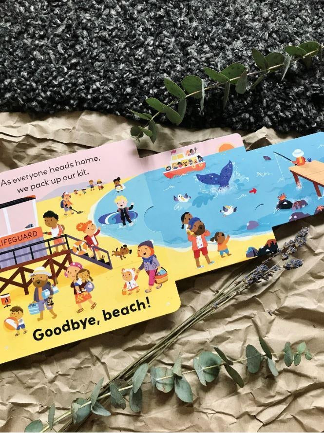 Little World: On the Beach – Interactive Push-and-Pull Board Book for Kids