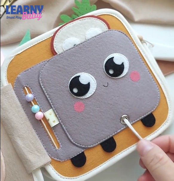 Personalized Mini Felt Quiet Book for Toddlers, Montessori Busy Book, Sensory Travel Toy, Fine Motor Activity Book, Screen-Free Gift for Kids 1-4
