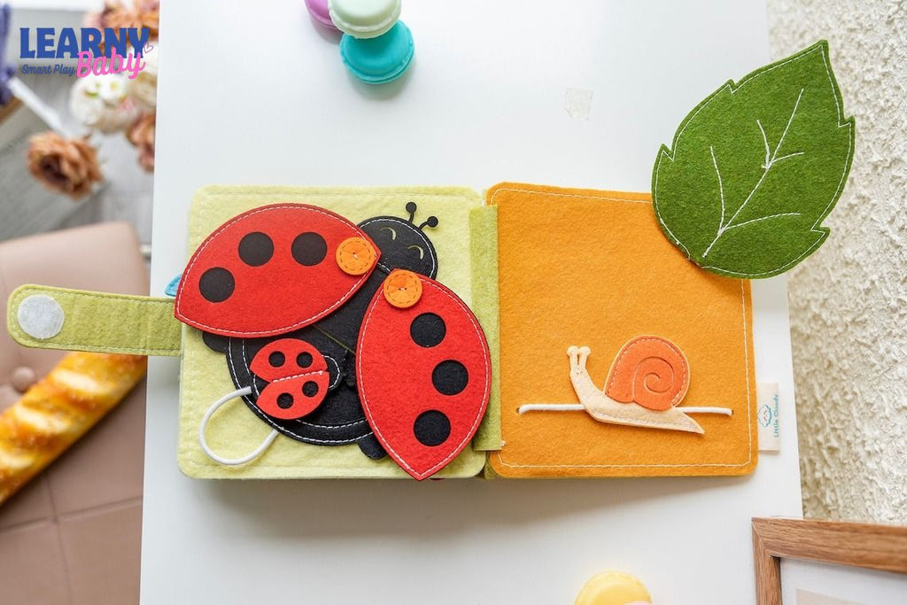 Quiet Book for 1 Year Old, Giraffe Felt Busy Book, Montessori Sensory Toy, Toddler Learning Activity Book, Baby Gift