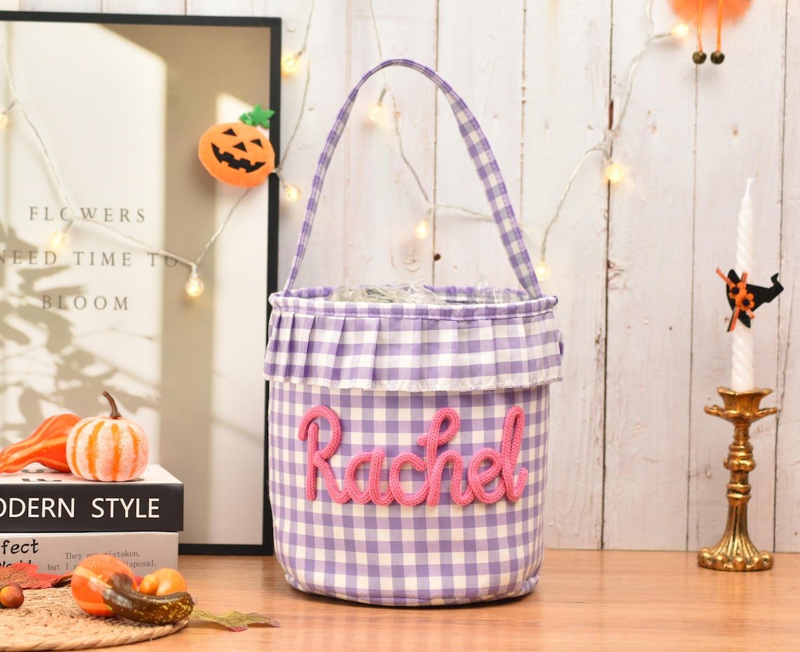 Halloween Basket Ruffle Personalized, Plaid Trick or Treat Bag with Custom Name, Halloween Candy Bucket for Kids, Halloween Storage Basket Gift