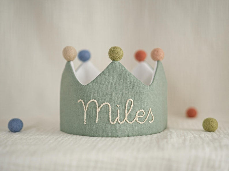 Hand Embroidered Linen Crown for Kids and Children's Birthdays, Personalized Gifts, Keepsake for First Birthday Party, Neutral Birthday