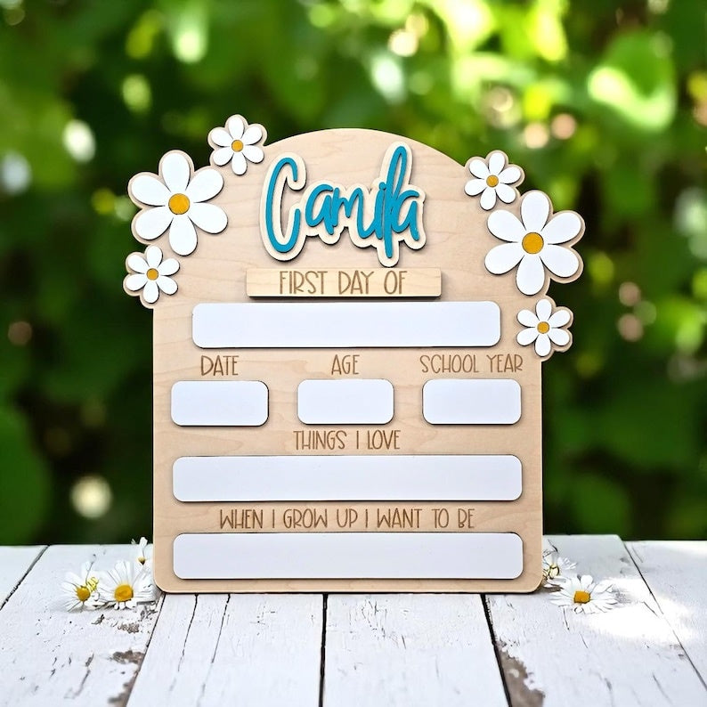 Personalized First Day of School Board, Daisy Name Sign, Photo Prop, Preschool Back To School Dry Erase Sign, 1st Day of School Board