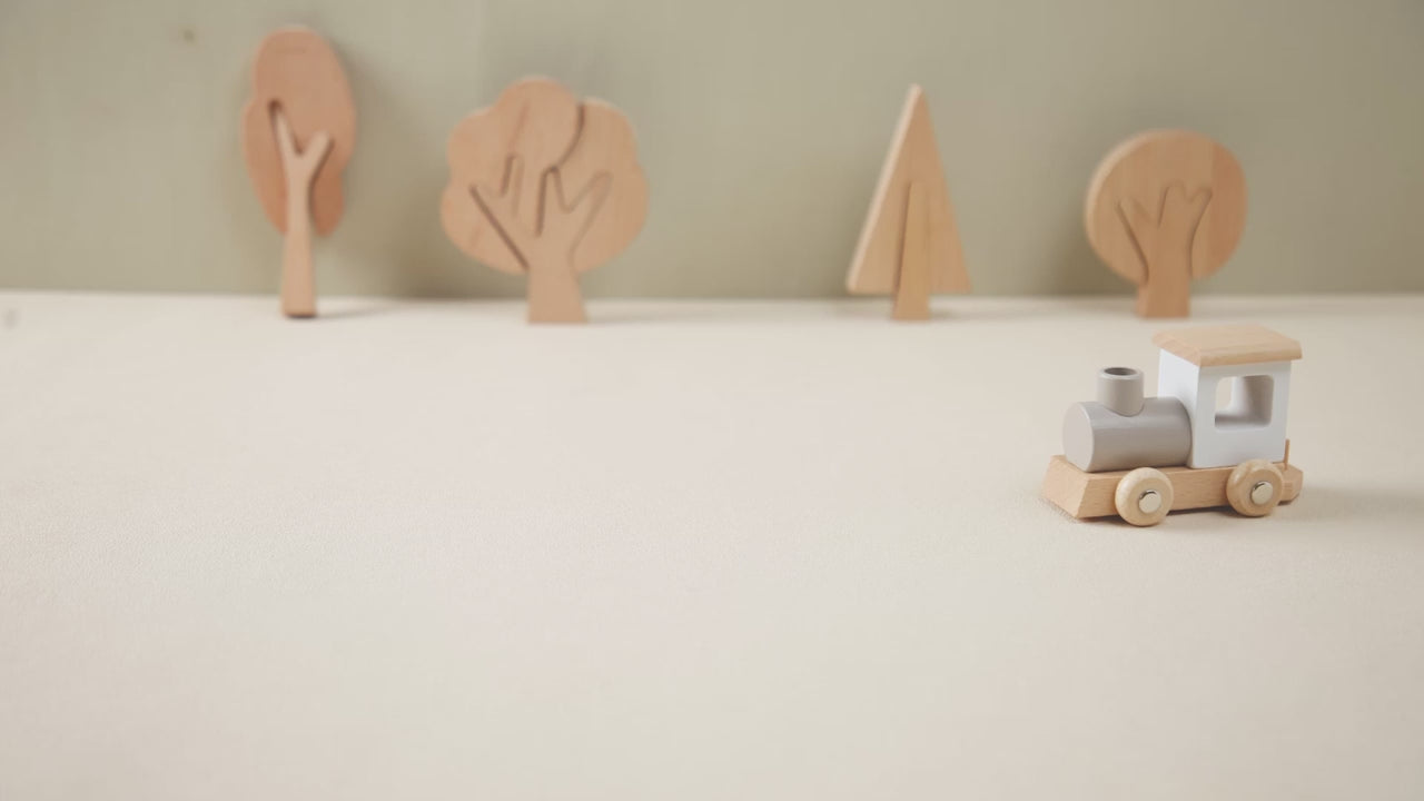 Montessori Wooden Train Toy for Toddlers – Educational Pull-Along Trolley with Number Blocks, Baby Learning Birthday Gift